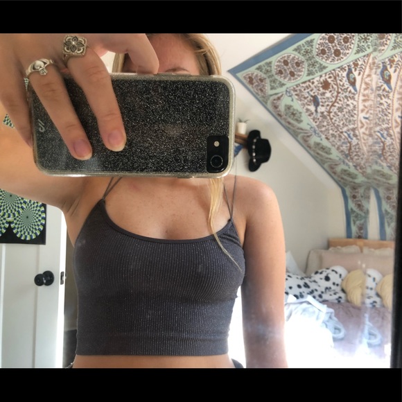 Seamless Strappy bra top - Picture 1 of 3